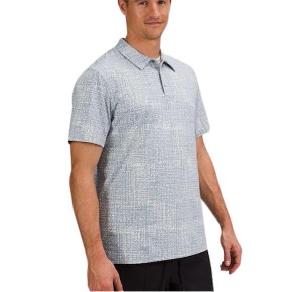 Lululemon Snap Front Performance Short Sleeve Polo Shirt Size Medium - Picture 1 of 8